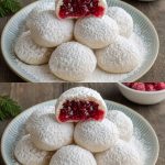 PREDIVNI KOLAČIĆI SA MALINAMA “SNJEŽNE KUGLICE”.. JEDU SE U JEDNOM ZALOGAJU…