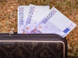 Zaboraviće na dugove i prazne novčanike: Samo 2 znaka horoskopa od 20.02. prati neviđena sreća…