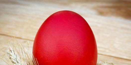 Nikako nemojte bacati prošlogodišnju čuvarkuću: Evo šta treba uraditi sa njom kako bi vas pratila sreća cele godine