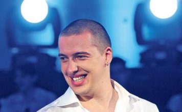 SPAVA0 SAM SA UDATIM ŽENAMA” Amar Gile bez dlake na jeziku: KAD čujete s kojom Našom POPULARNOM PJEVAČICOM JE BIO zgrozit ćete se..