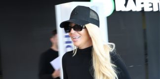 KARLEUŠA UHVAĆENA NA AERODROMU SA 25 GODINA MLAĐIM DEČKOM! Evo šta su radili i kako on izgleda!